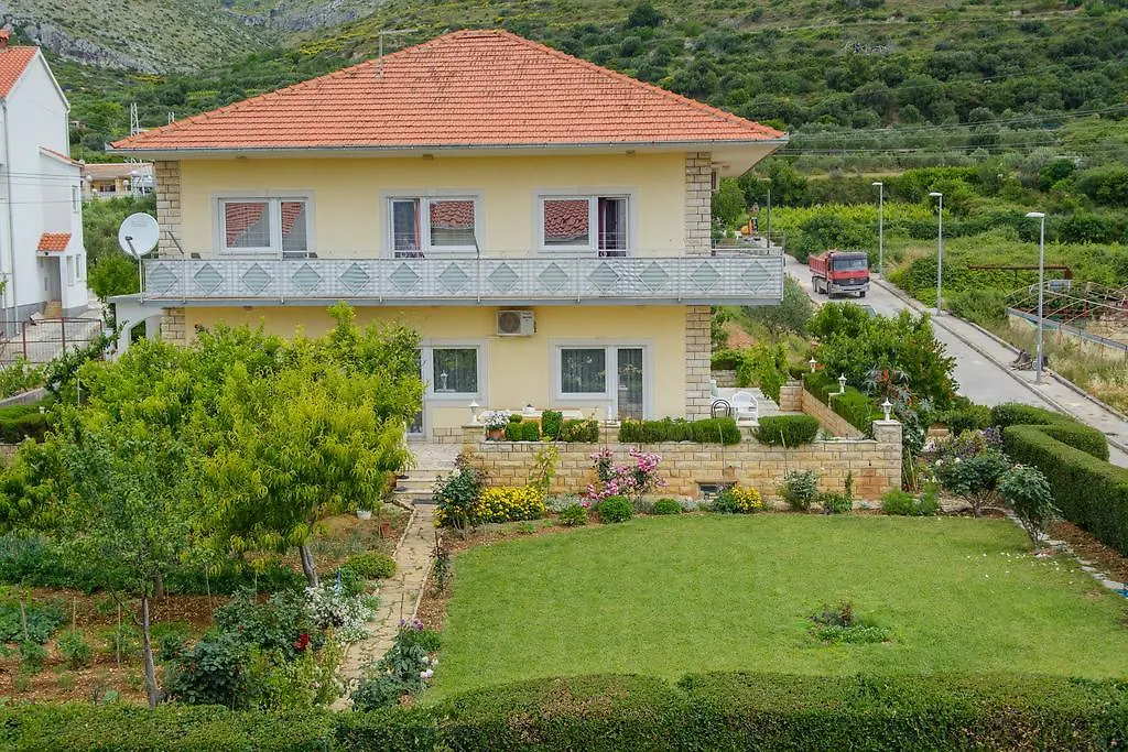 Apartment Era Trogir