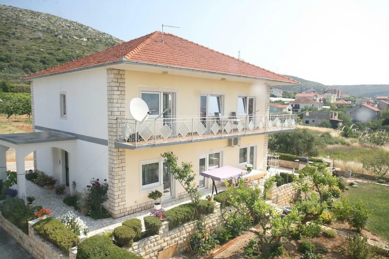 Apartment Era Trogir
